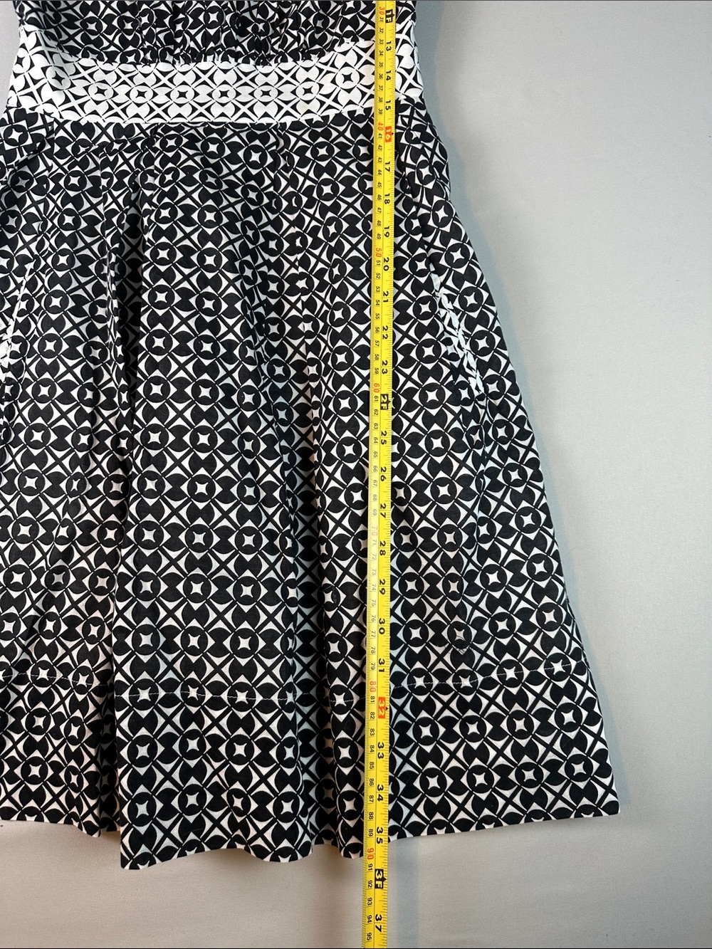 White House Black Market Black White Geometric Fit-and-Flare Dress Pockets - Picture 4 of 9